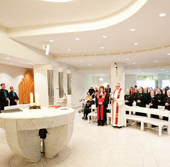 Gottesdienst in der Hauskapelle Gottesdienst in der Hauskapelle