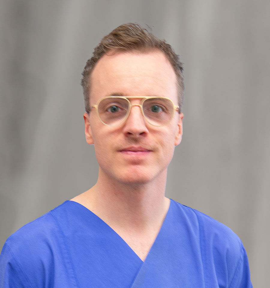 Dr. med. Daniel Gelfert, Ansprechpartner im Sprecherkreis der Assistenzärzte am Marienhospital Stuttgart Dr. med. Daniel Gelfert, Ansprechpartner im Sprecherkreis der Assistenzärzte am Marienhospital Stuttgart